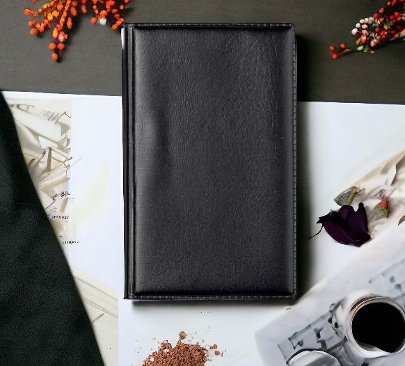 Набор цветных бумажных стикеров Taler/ Комплект разноцветных стикеров в обложке из искусственной кожи